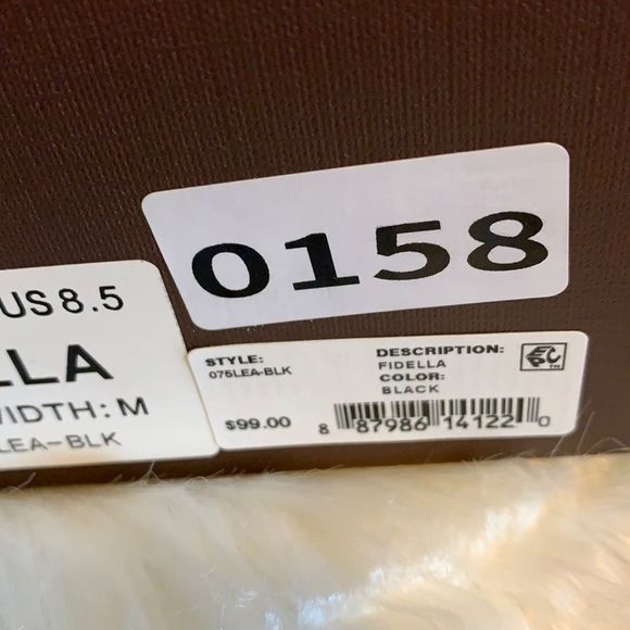 Patricia Nash Fidella Leather Toe-Loop Sandals - Picture 15 of 15